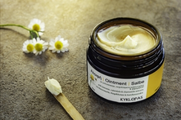 Beeswax Ointment with Chamomile and Extra Virgin Olive Oil 50ml Kyklopas Beeswax Ointment with Chamomile and Extra Virgin Olive Oil 50ml Kyklopas