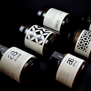 Forest honey is a natural blend consisting of honey from oak-chestnut-wild herbs 280g Assa Forest honey is a natural blend consisting of honey from oak-chestnut-wild herbs 280g Assa